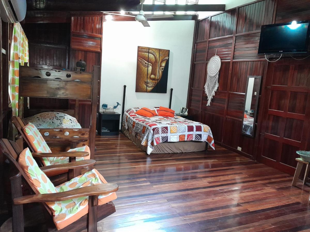Casas Guaney, Full Furnished Studios! Manuel Antonio Luaran gambar